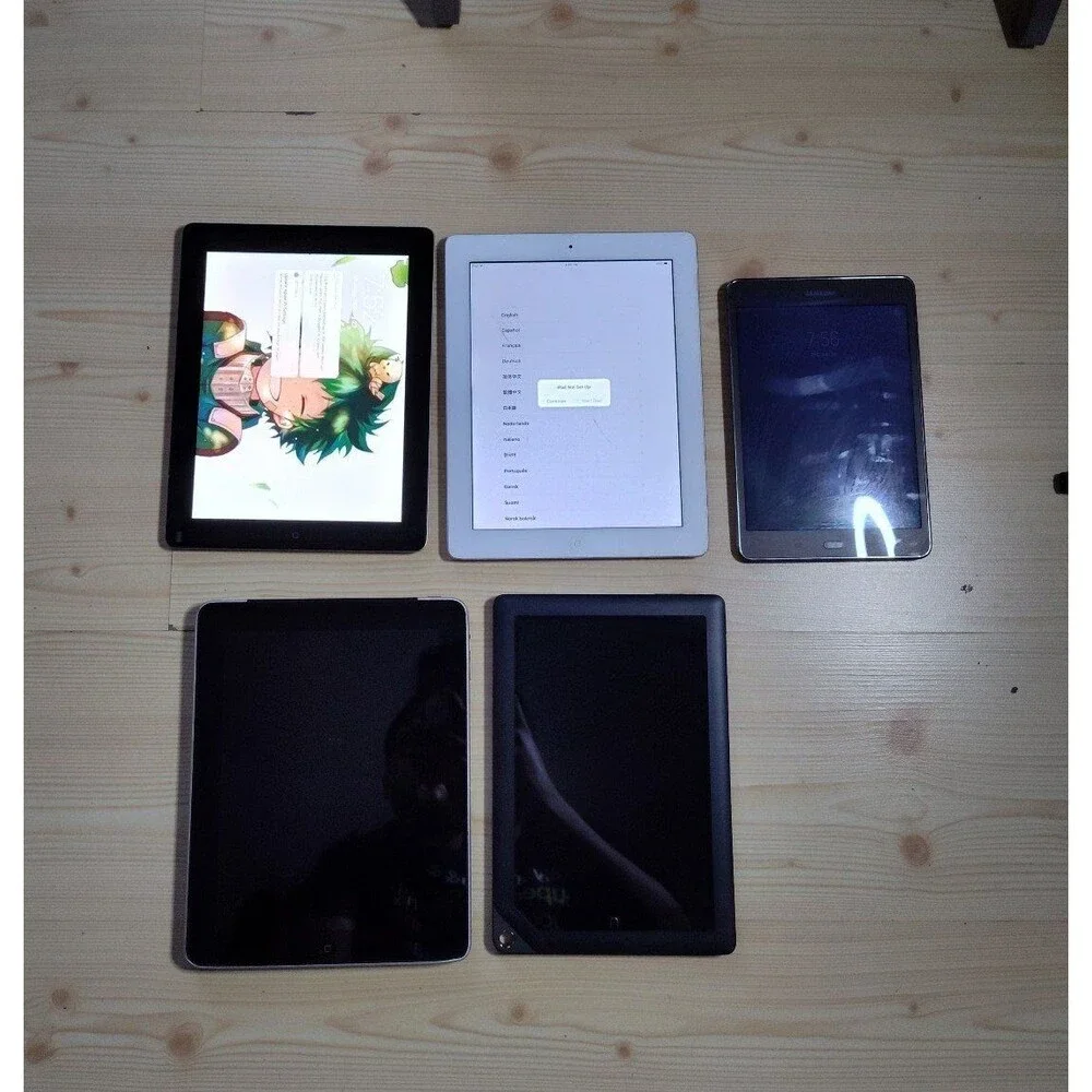 Lot of 5 Tablets AS IS FOR PARTS.